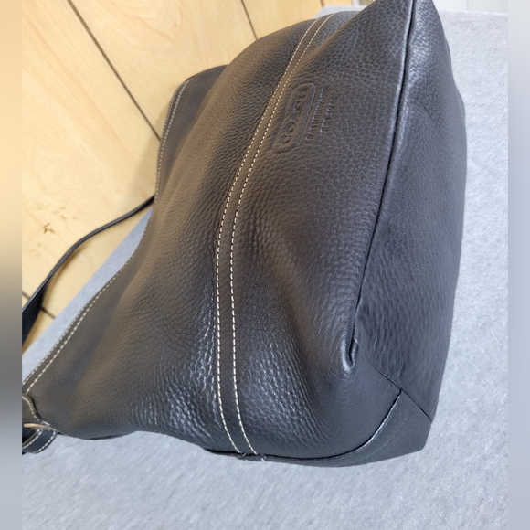 Coach Black Leather Caryall - Picture 6 of 15